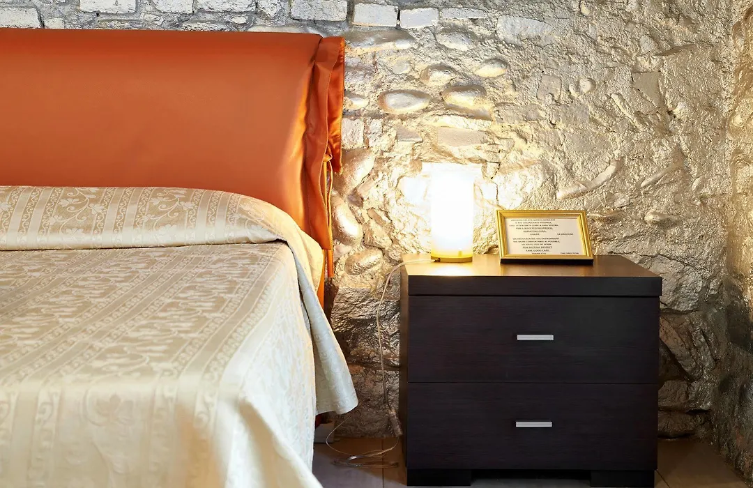 Antico Borgo-1